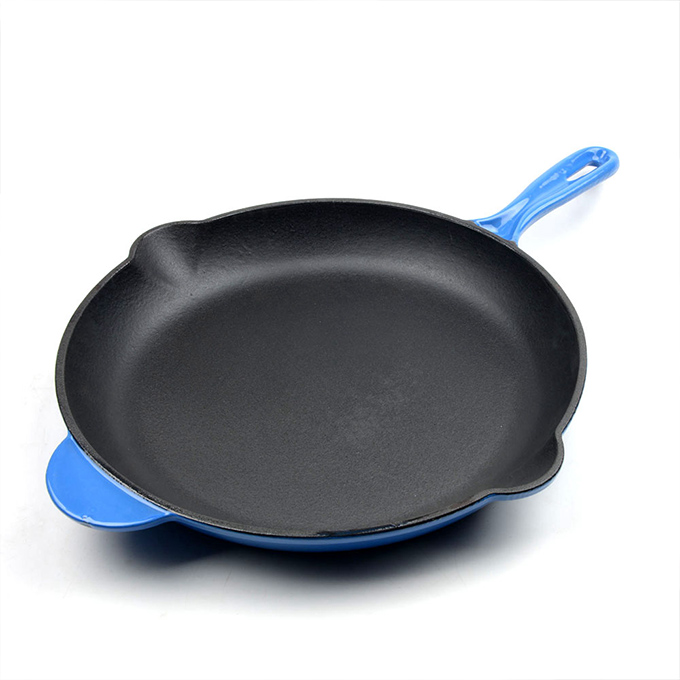 30 cm emaillierte Gusseisenpfanne mit zwei Griffen